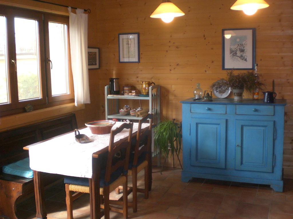Pera Rionda Bed & Breakfast Caprie ภายนอก รูปภาพ