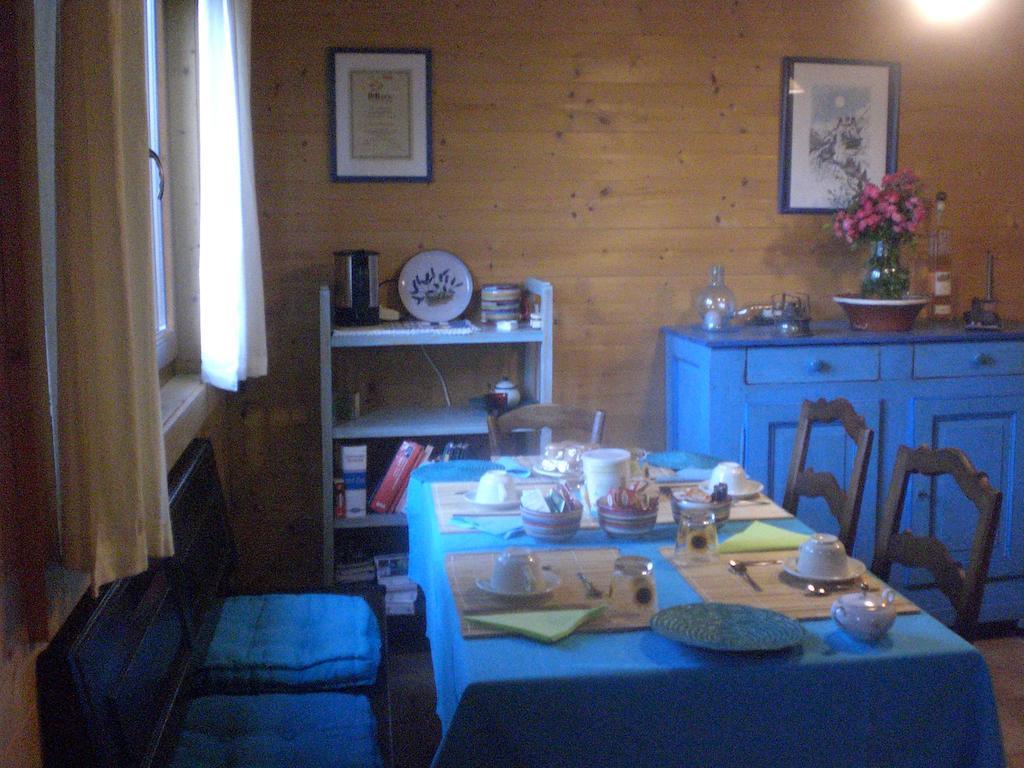 Pera Rionda Bed & Breakfast Caprie ภายนอก รูปภาพ