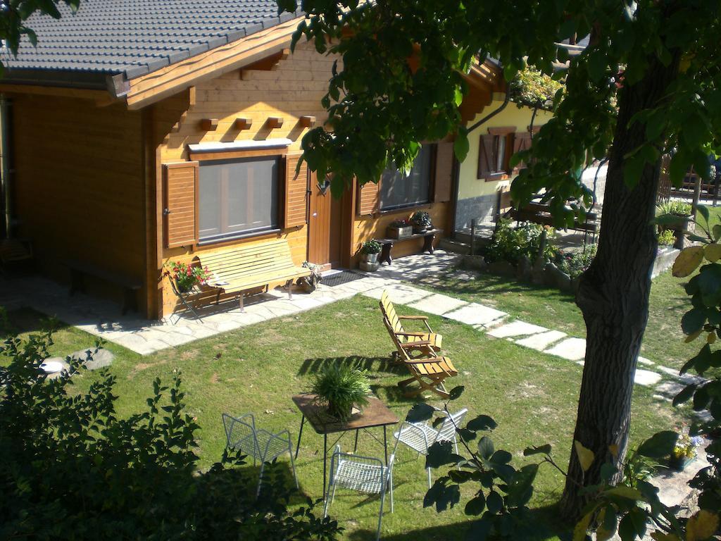 Pera Rionda Bed & Breakfast Caprie ภายนอก รูปภาพ